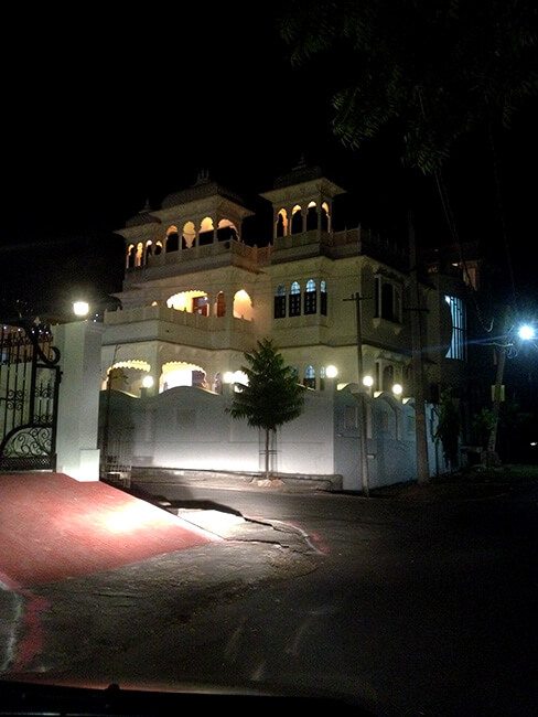 Royal Heritage Villa Homestay Night View